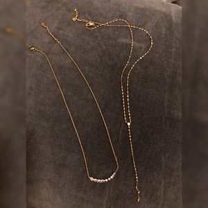 NWOT Gold Tai Delicate Necklace Set!